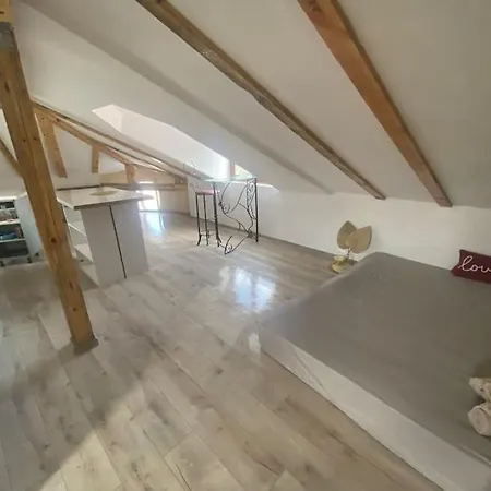 Bohemian House Kapana Апартамент